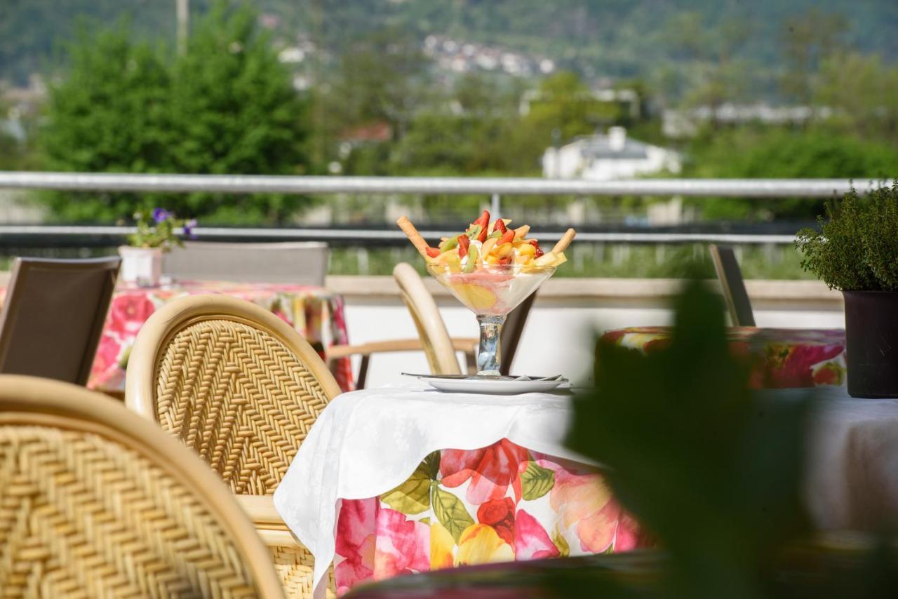 Hotel Greifenstein Terlano Bagian luar foto