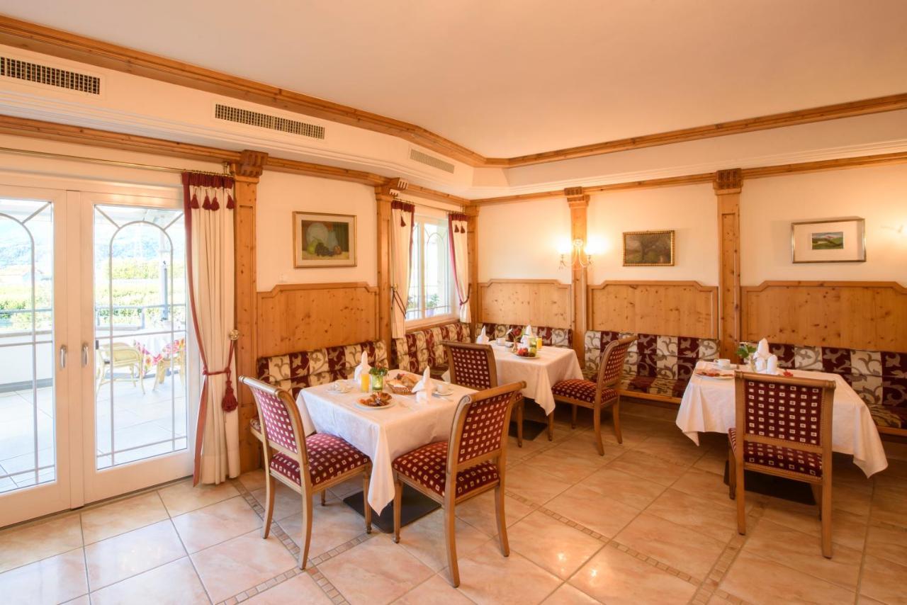 Hotel Greifenstein Terlano Bagian luar foto